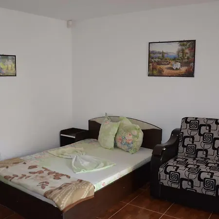 Vila Cu Livada Costinesti