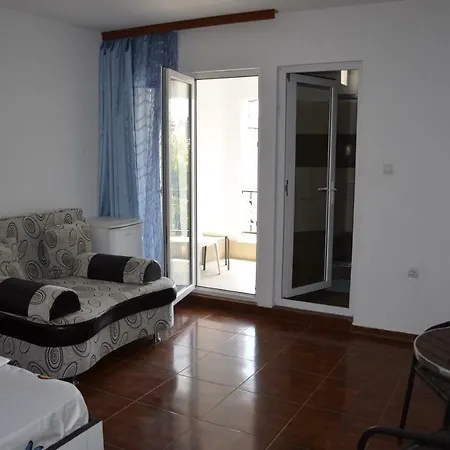 Vila Cu Livada Guest house